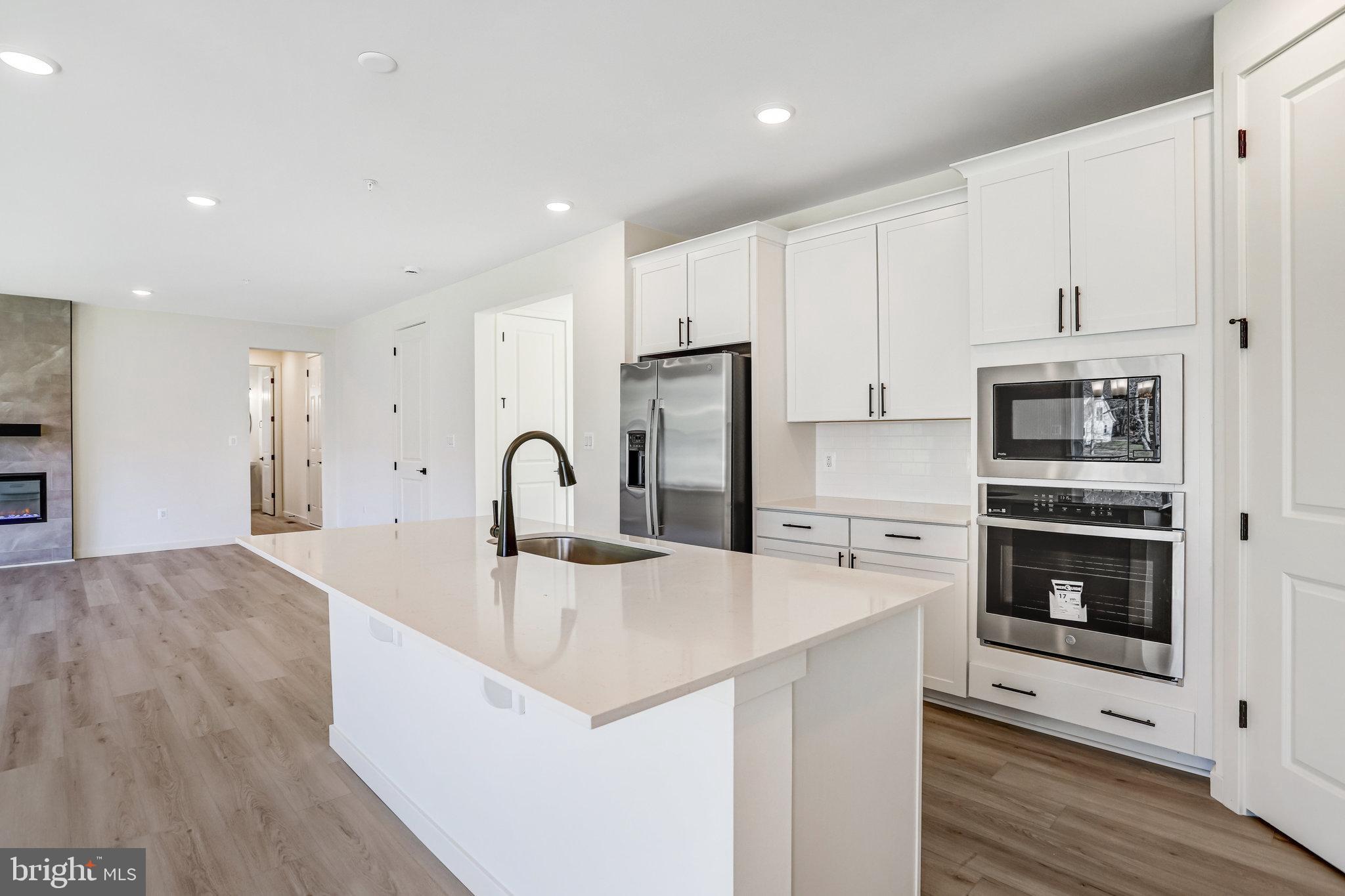 WORTHINGTON GROVE - Residential