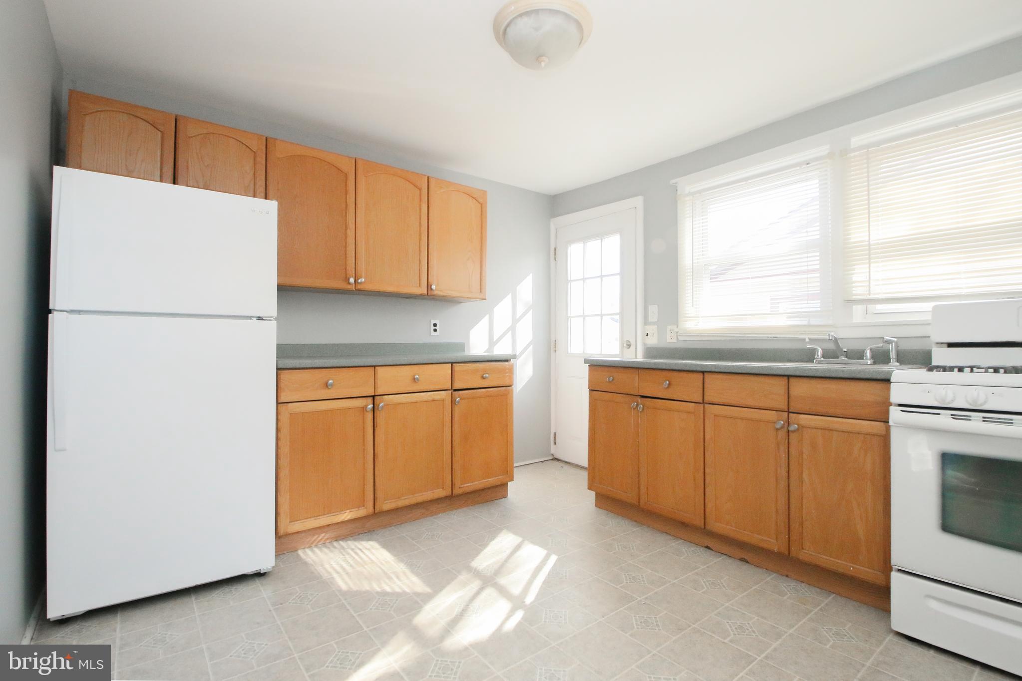 BRISTOL - Residential Lease