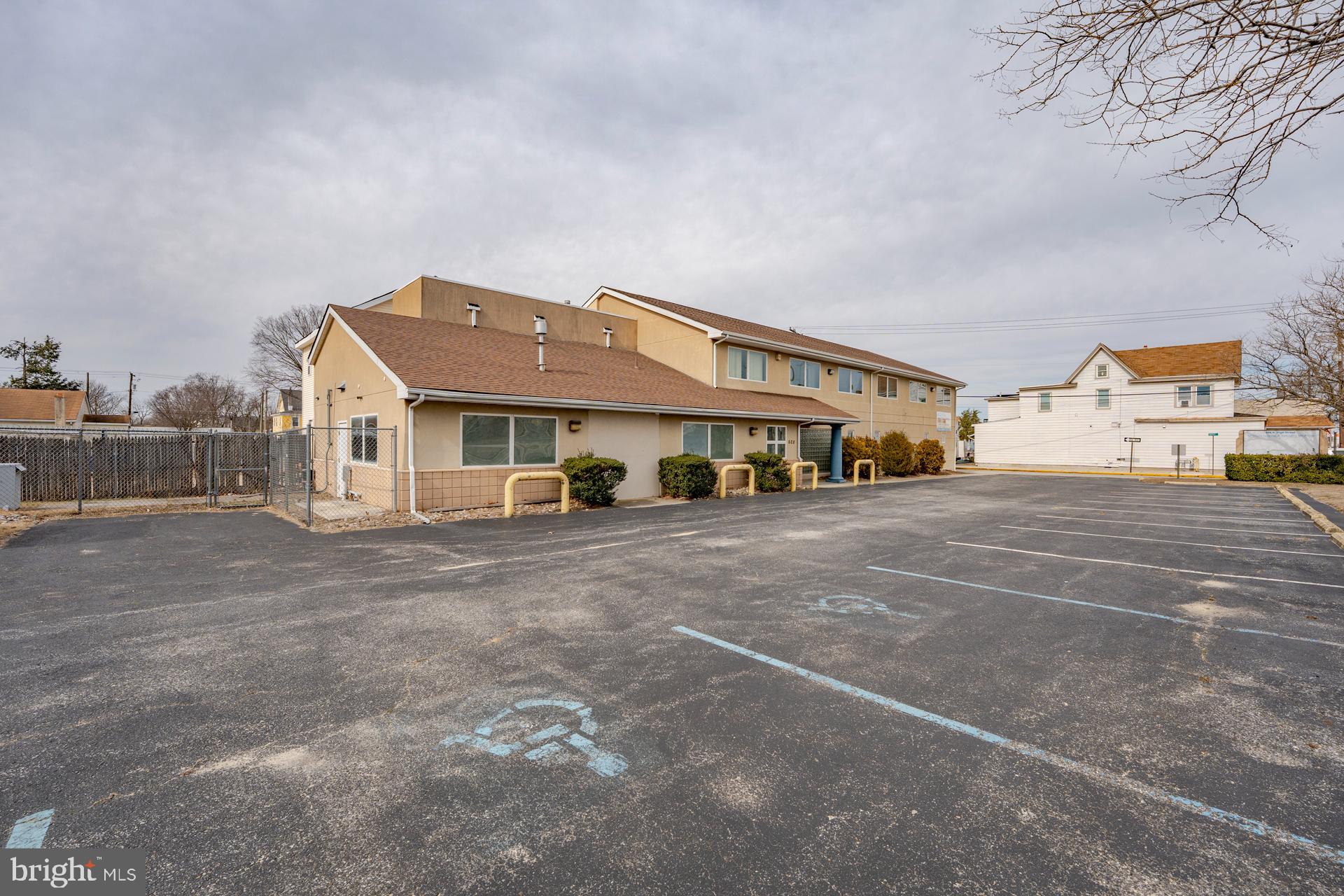 608-616 N HIGH STREET