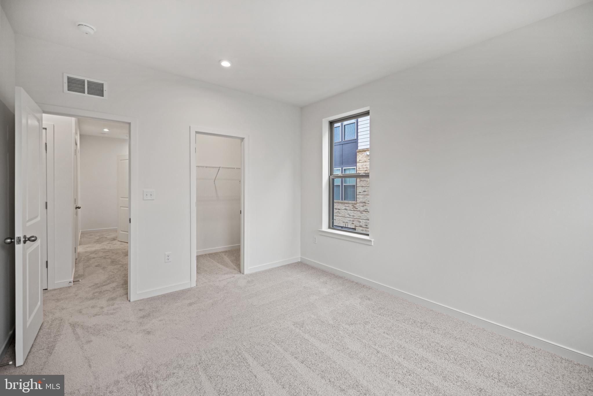 REGAL CHASE - Residential Lease