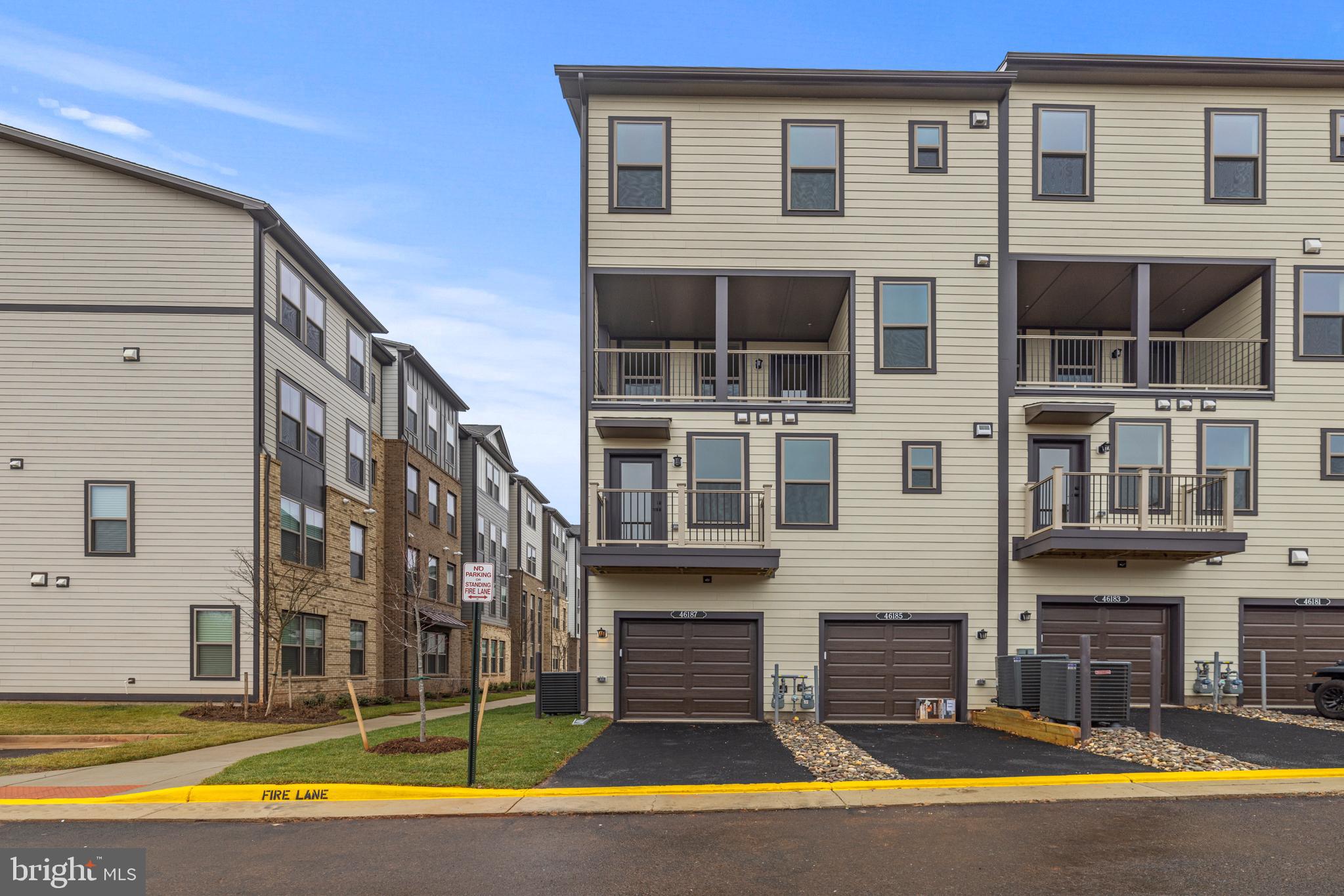 REGAL CHASE - Residential Lease