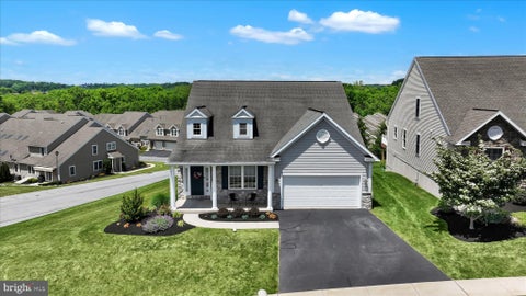 Homes For Sale - 425 Westbury Drive<br/> Berks County, READING, PA 19610
