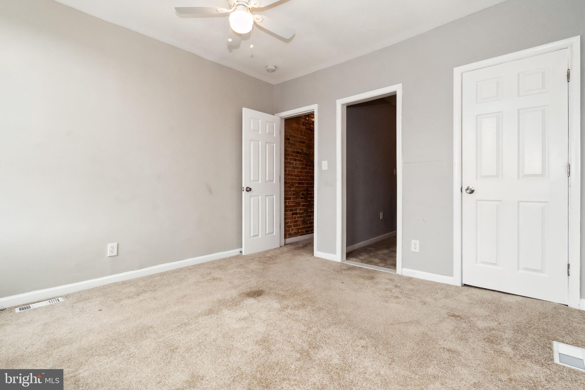 ALBEMARLE SQUARE - Residential