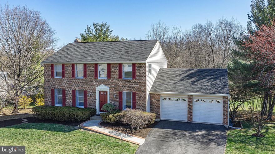 Rarely available 4 bedroom  2.5 bath BRICK FRONT COLONIAL in popular Pleasant Valley!  LARGE LOT BACKS TO  WOODED PARKLAND * MOVE IN READY!  4 bedrooms, 2.5 baths.  Hardwood floors - Updated kitchen!  Quartz counter tops, stainless appliances.  Wood burning fireplace in family room.  Finished walk out basement with LARGE REC ROOM.   SCREENED PORCH AND TREX DECK.  NO HOA but pool memberships to neighborhood pool are available.   Westfield HS district.  VA Run Elementary.  Trails from neighborhood to Cub Run Rec Center.