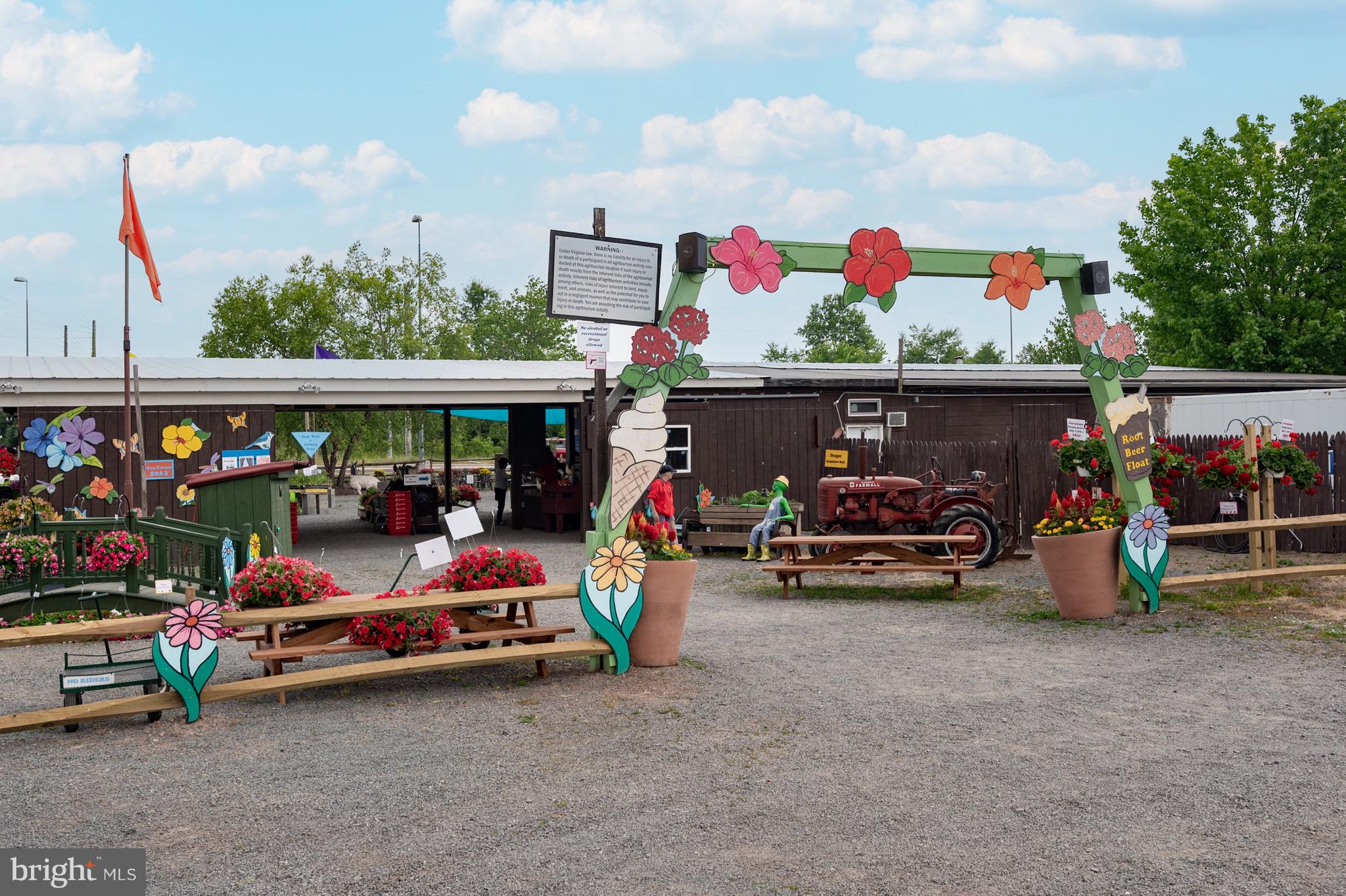 PLEASANT VALLEY - Residential