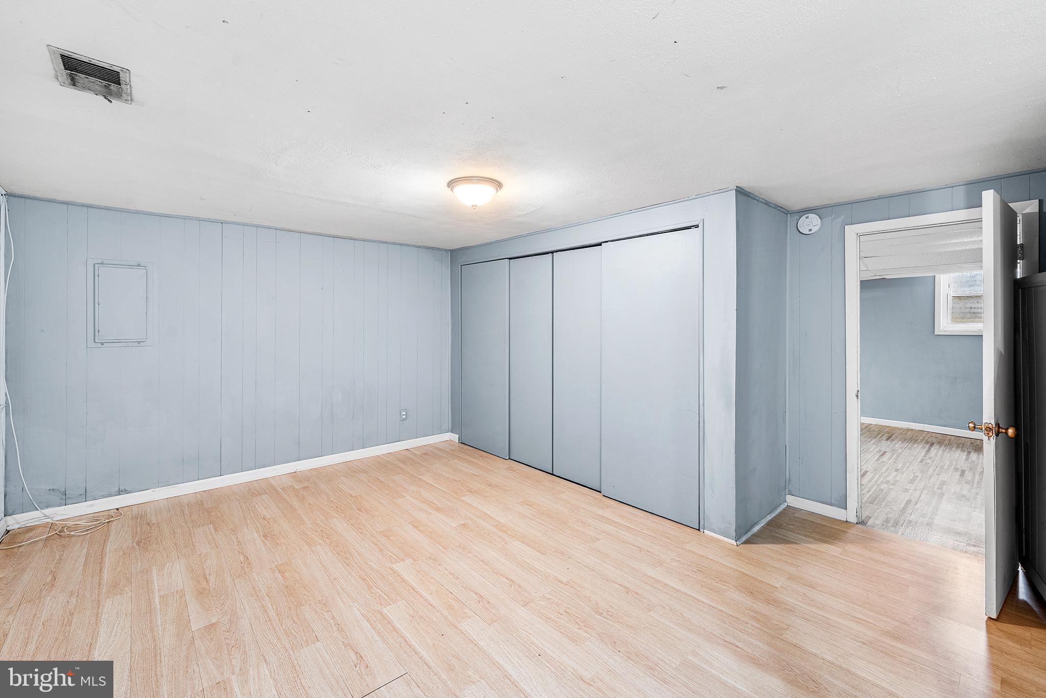 CHESTNUT WOODS - Residential