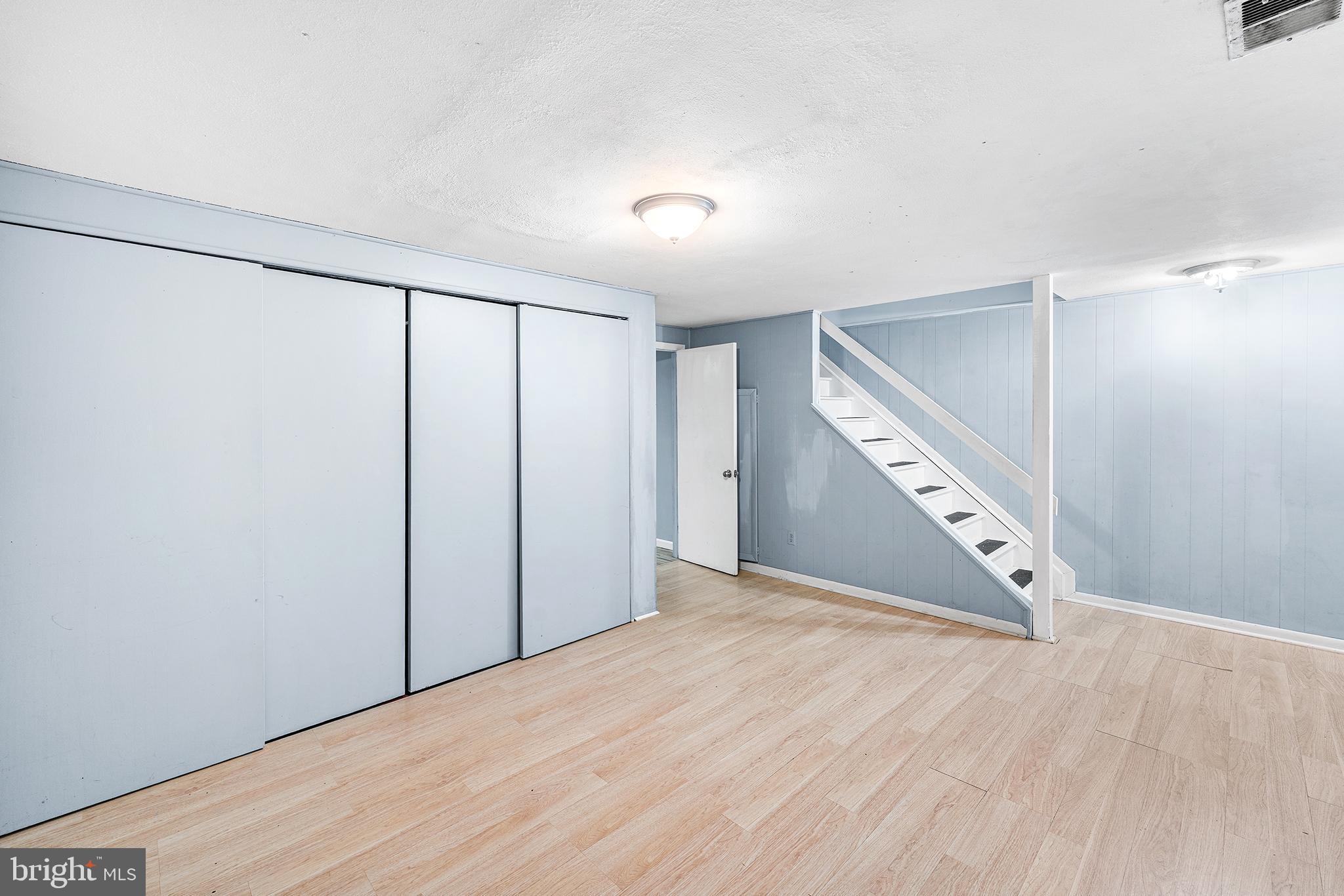 CHESTNUT WOODS - Residential