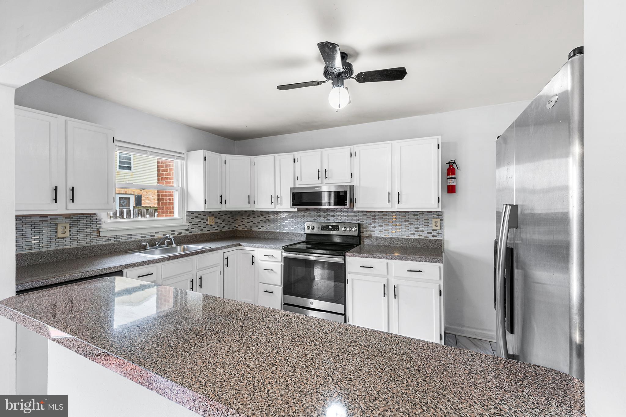 CHESTNUT WOODS - Residential