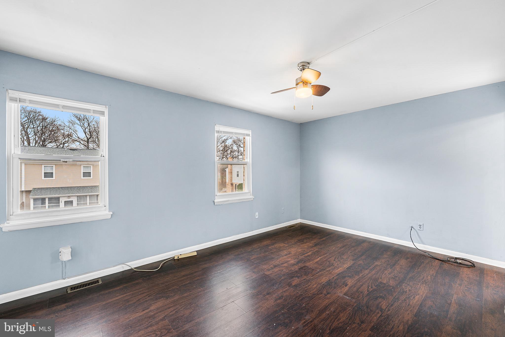 CHESTNUT WOODS - Residential