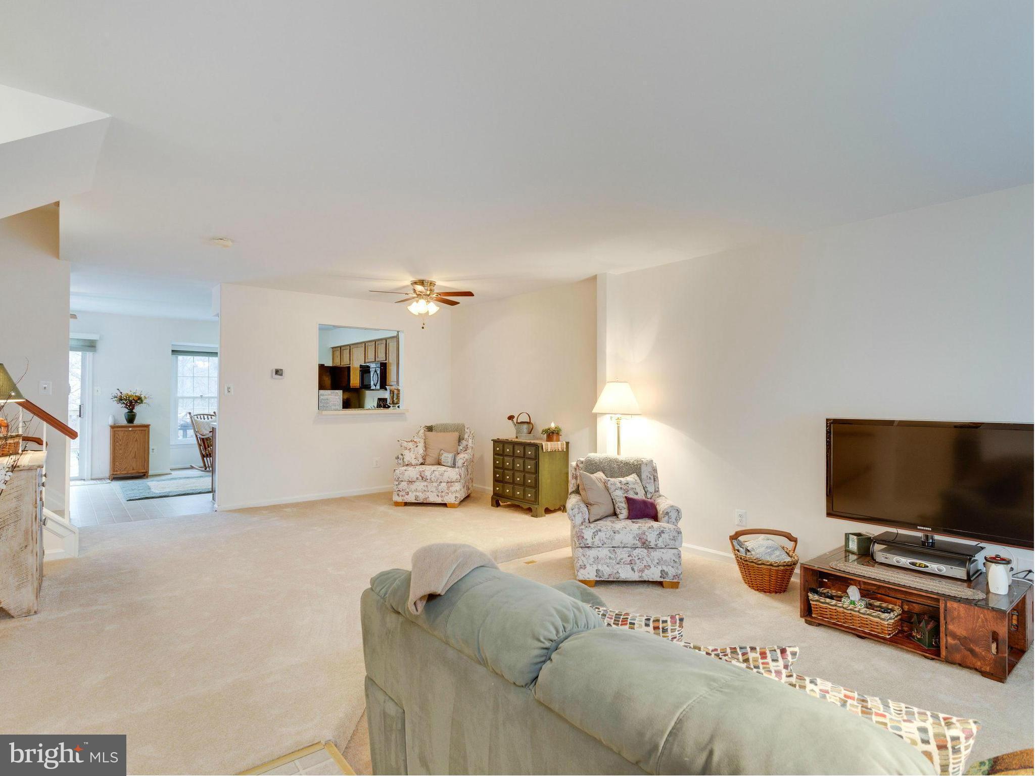 SPRINGFIELD OAKS - Residential