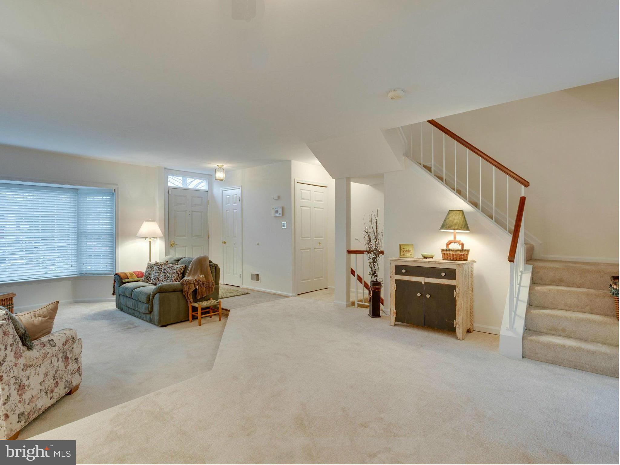 SPRINGFIELD OAKS - Residential