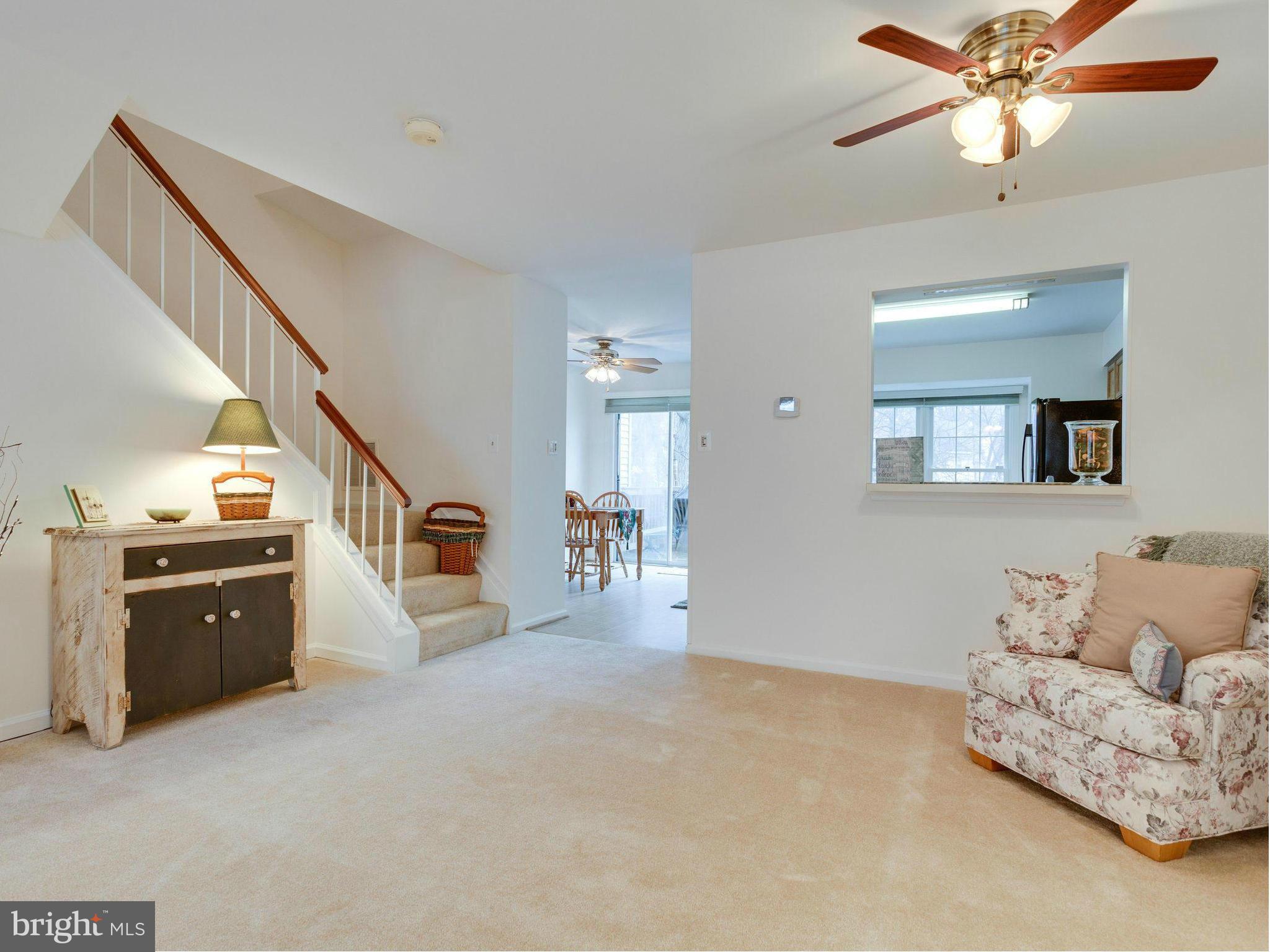 SPRINGFIELD OAKS - Residential