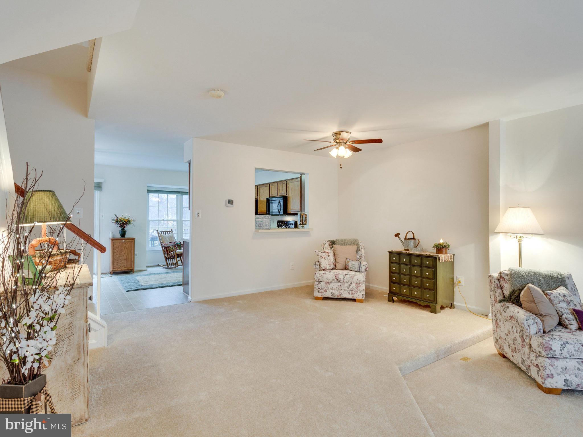 SPRINGFIELD OAKS - Residential