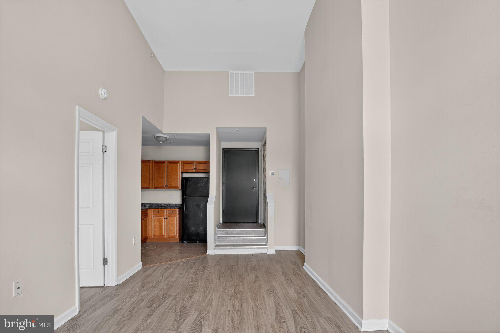 BARCLAY - GREENMOUNT - Residential Lease