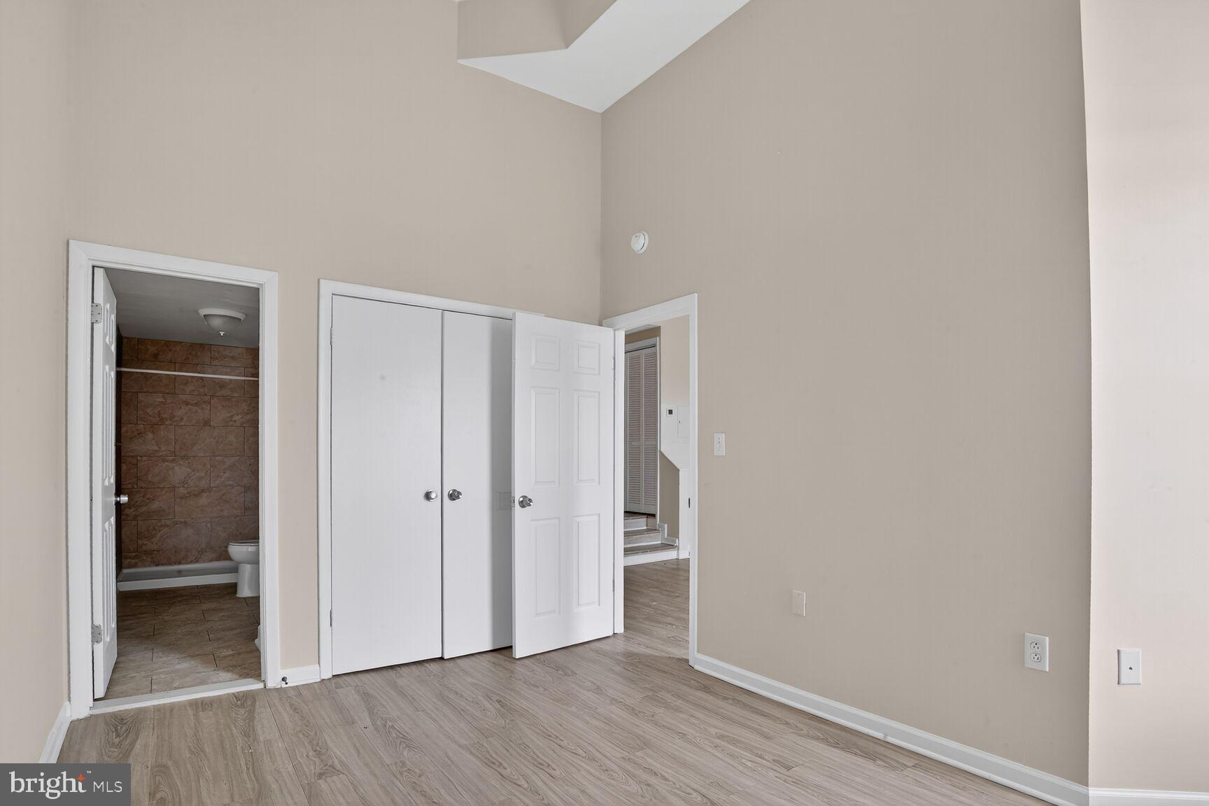 BARCLAY - GREENMOUNT - Residential Lease