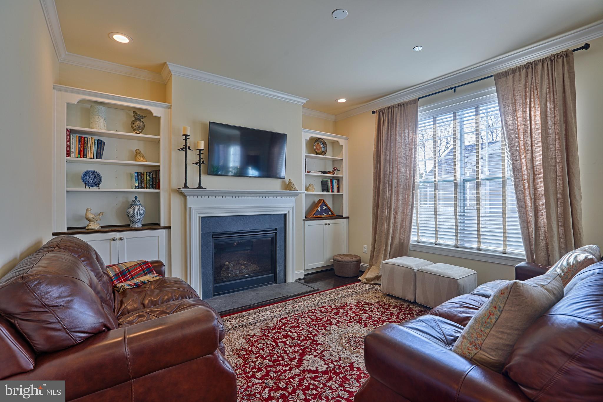 HOMEWOOD - Residential