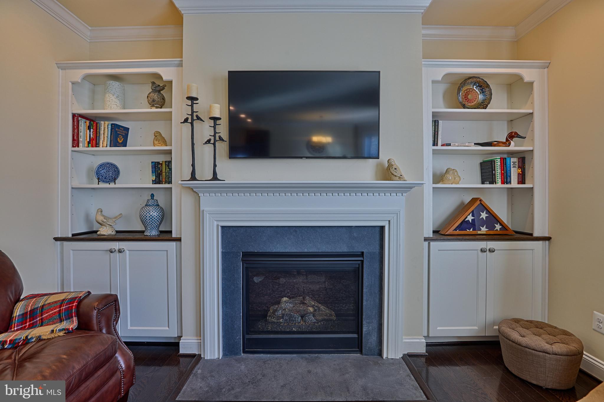 HOMEWOOD - Residential