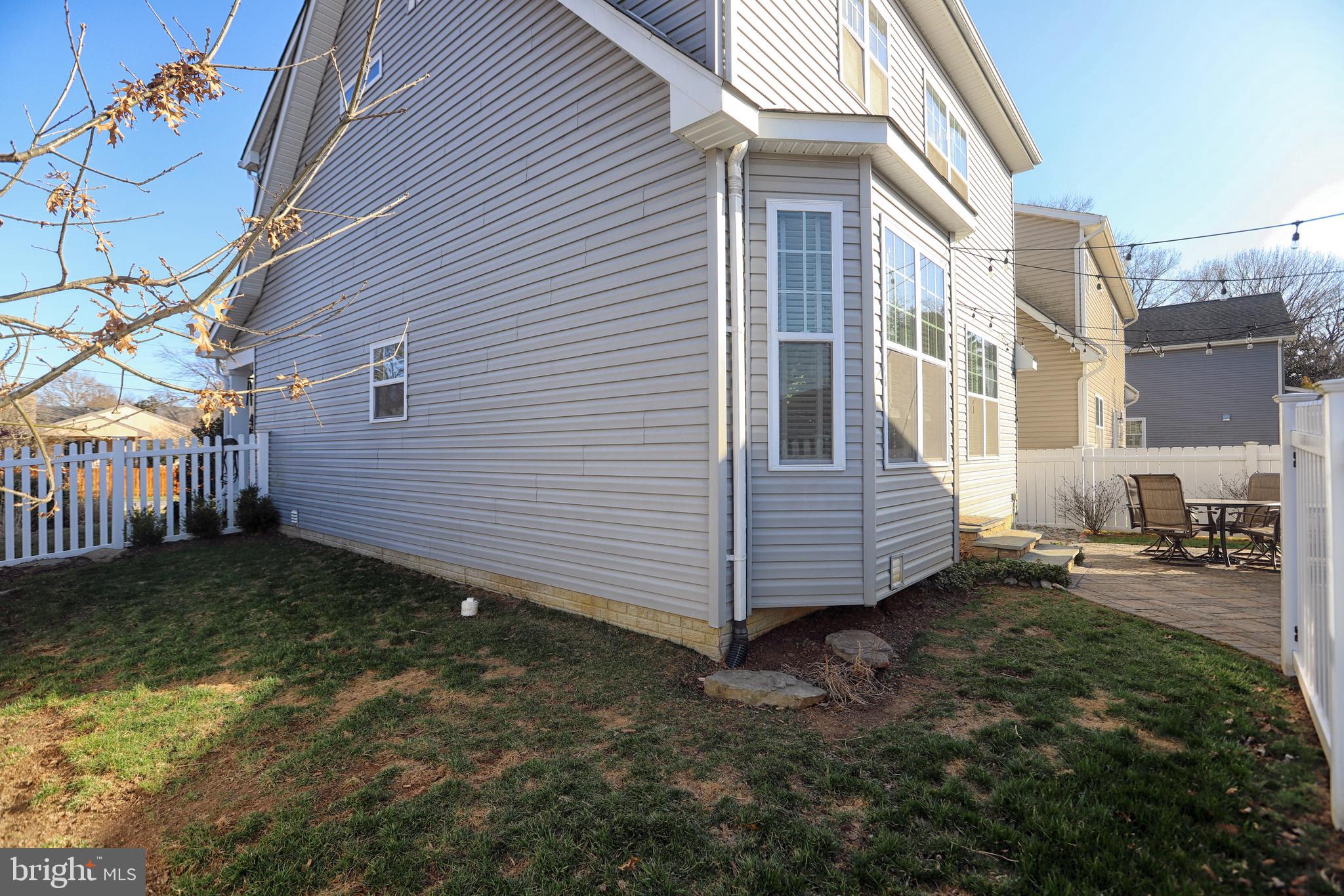 HOMEWOOD - Residential