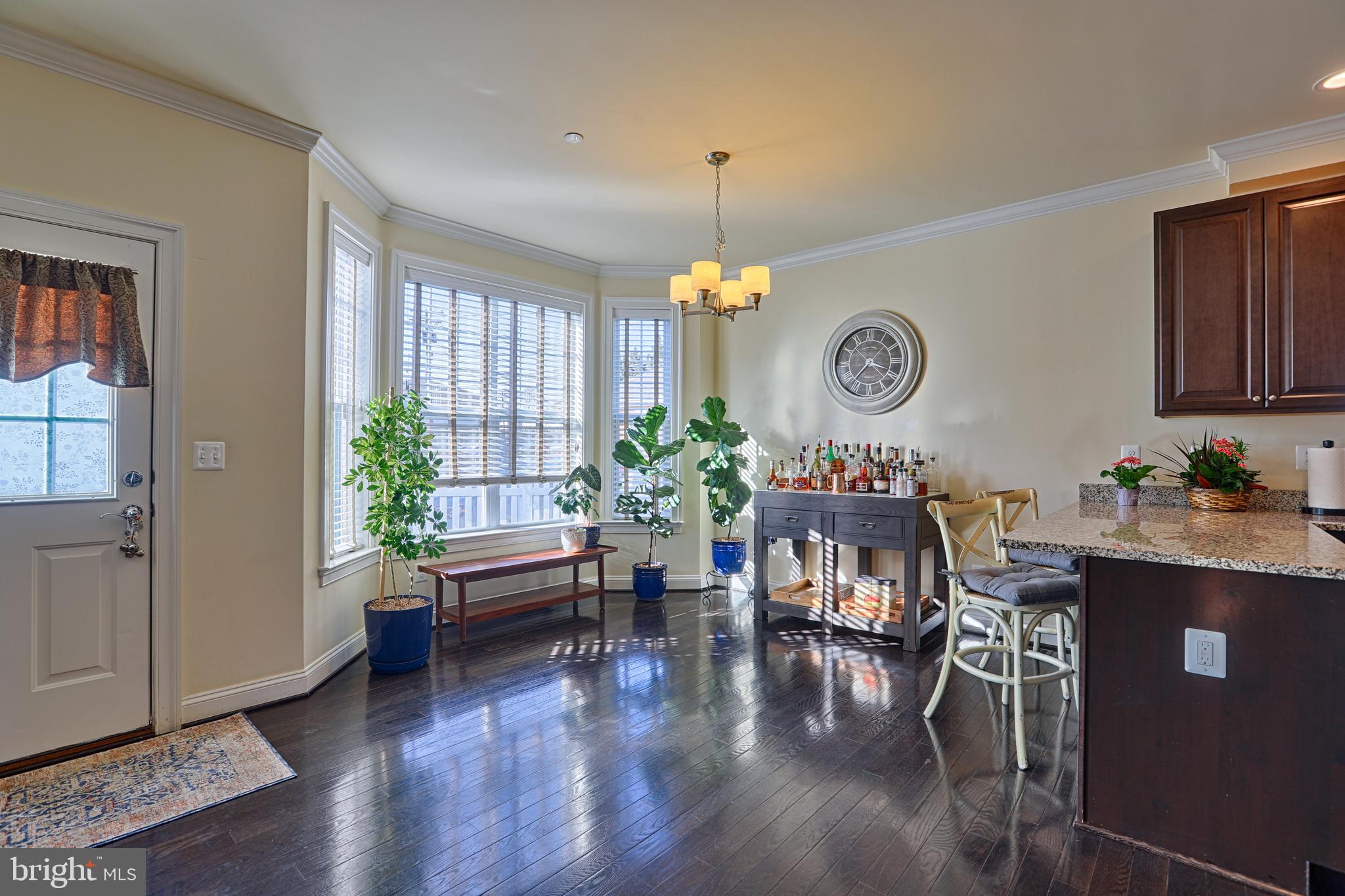 HOMEWOOD - Residential