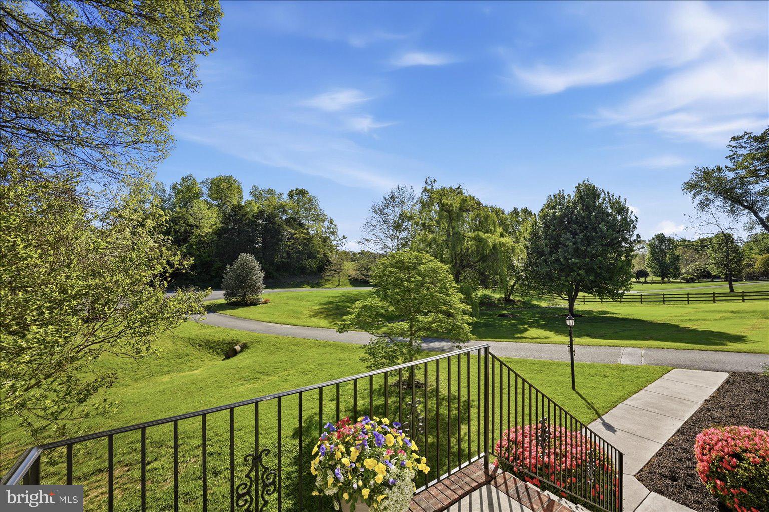BERRY HILL - Residential