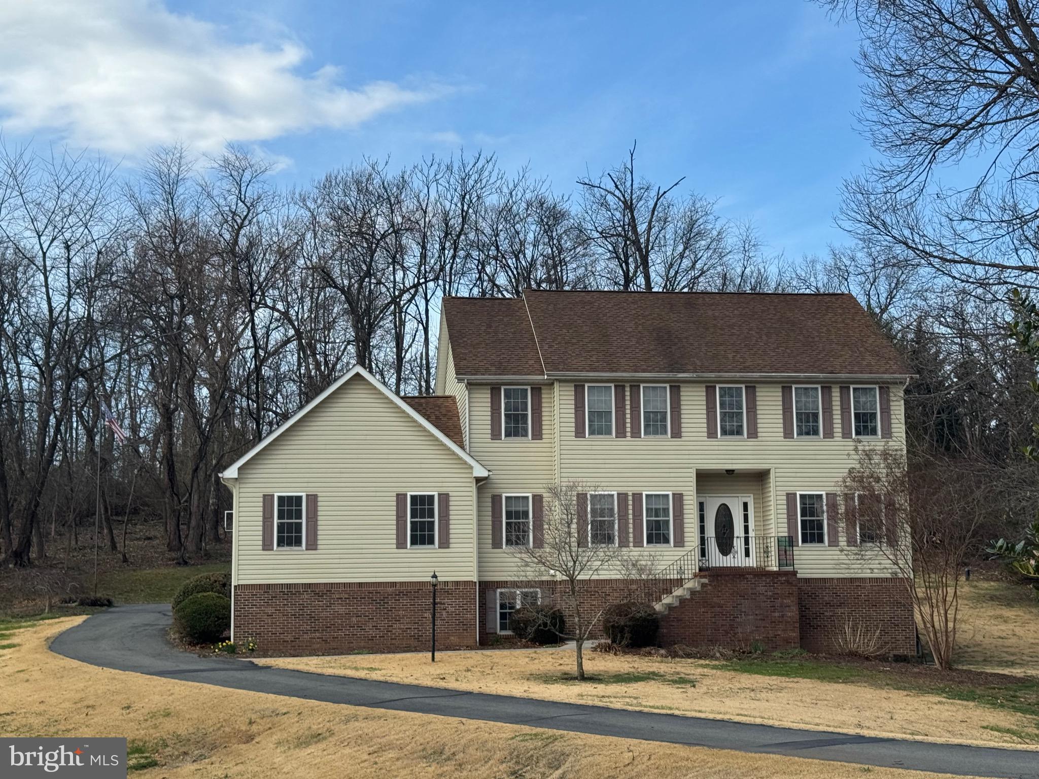 155 BUNCHBERRY RIDGE COURT