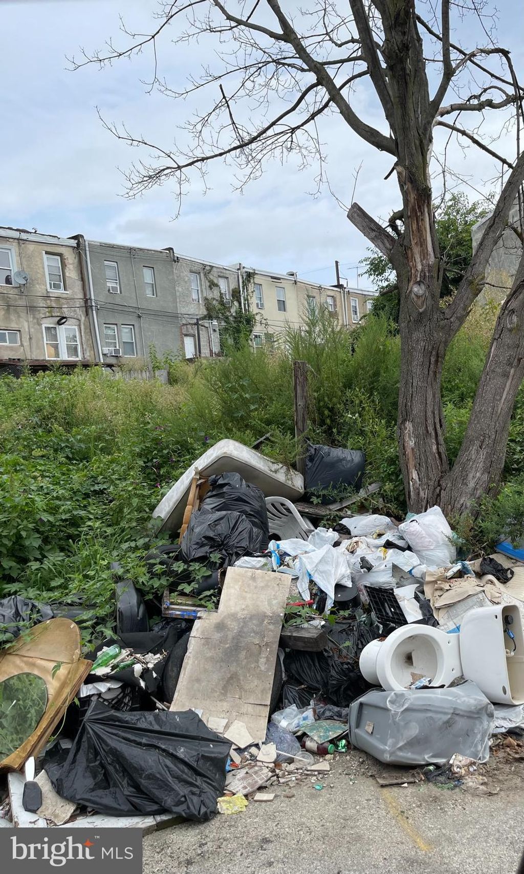 Photo of 621 W Courtland Street, PHILADELPHIA, PA 19140 (MLS # PAPH2528632)