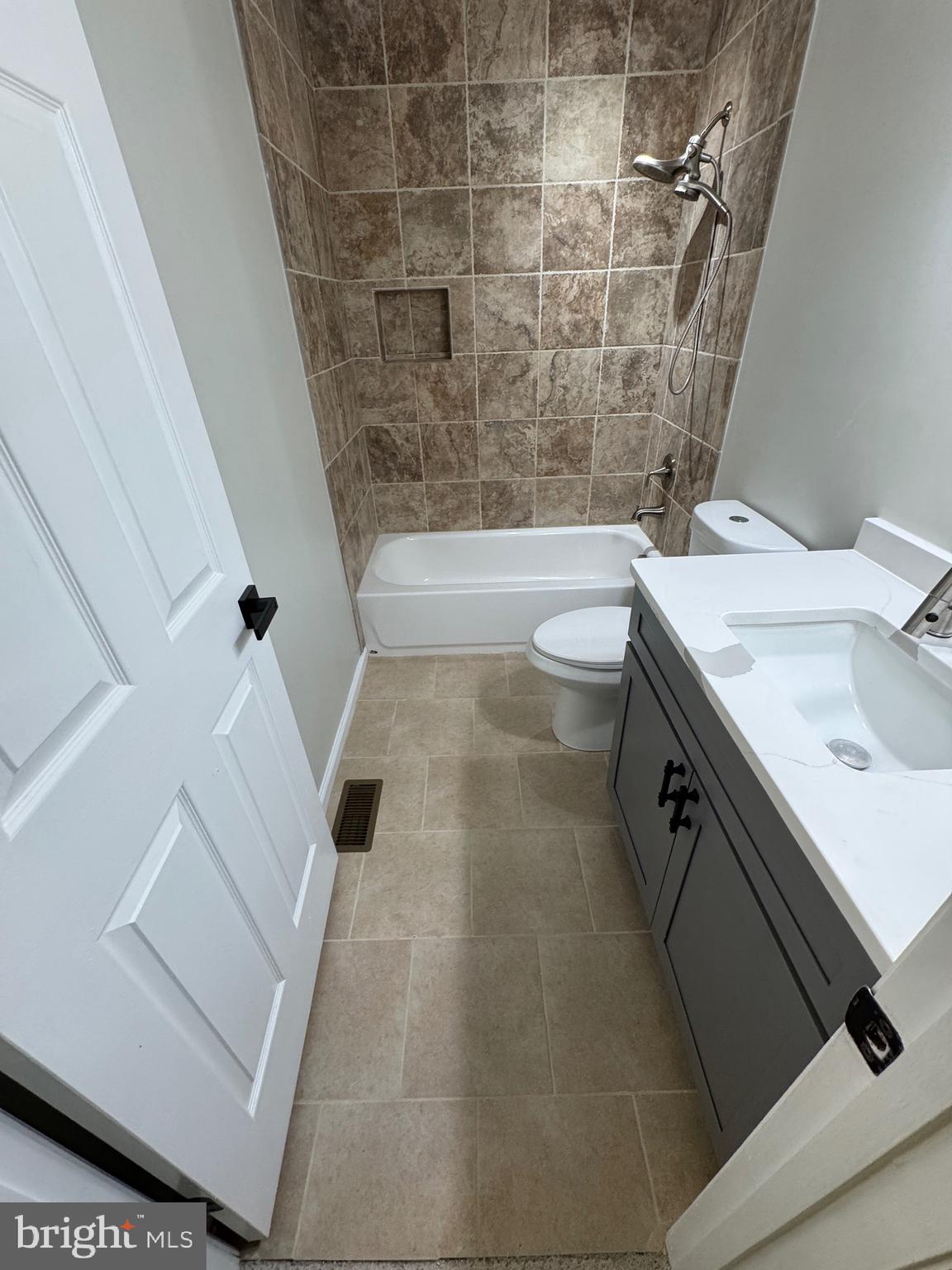 BRENTWOOD PARK - Residential