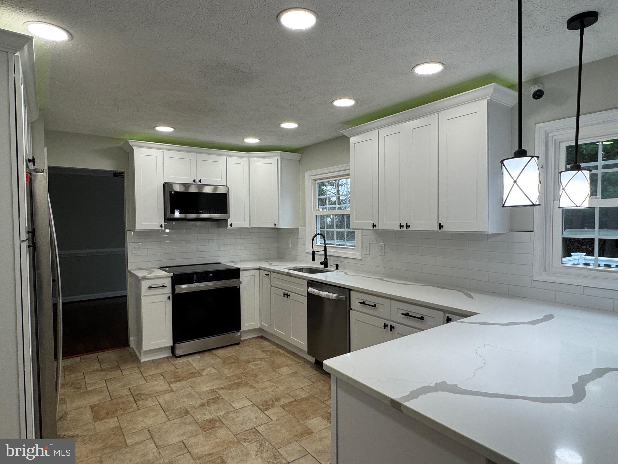 BRENTWOOD PARK - Residential