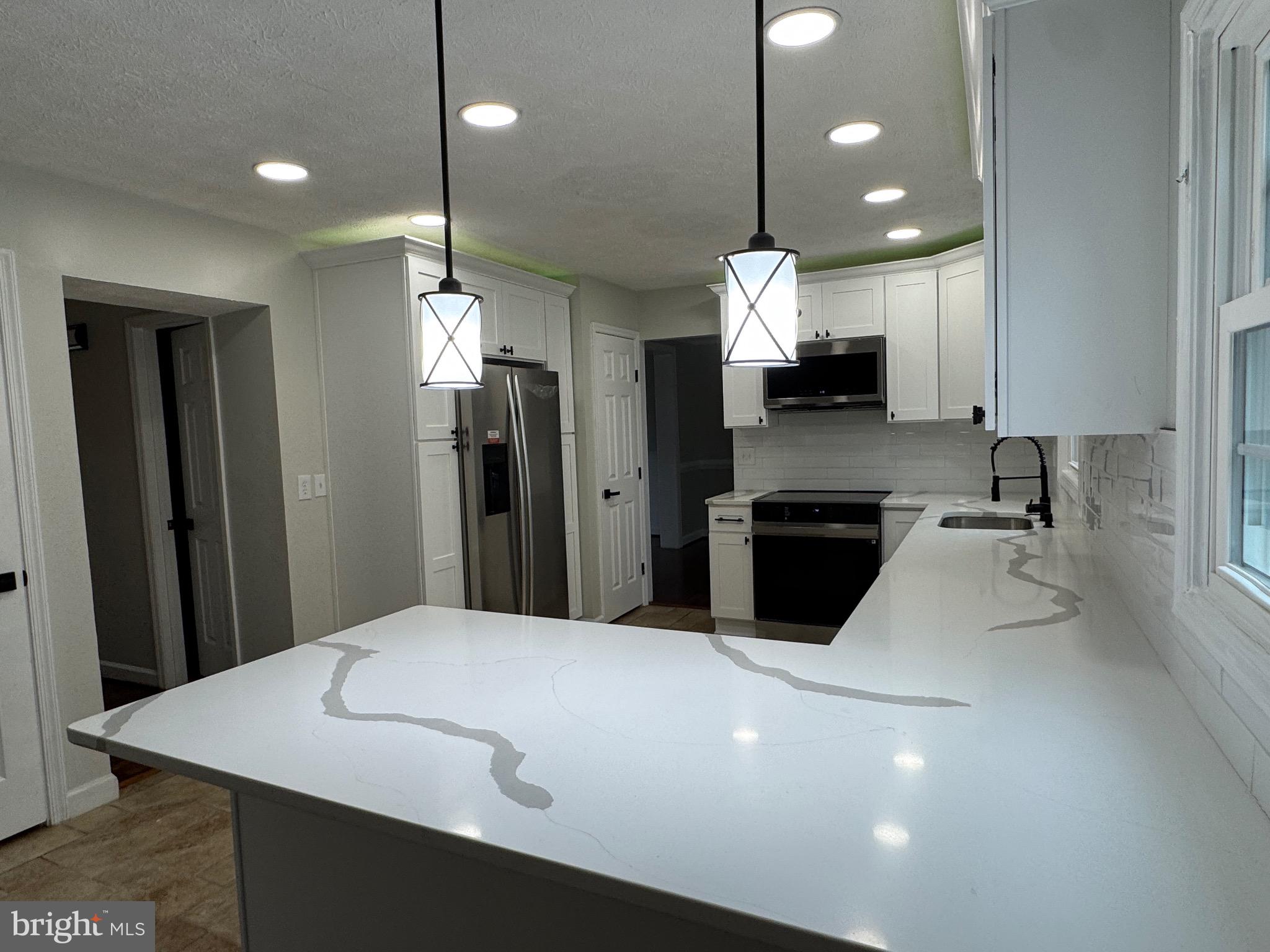 BRENTWOOD PARK - Residential