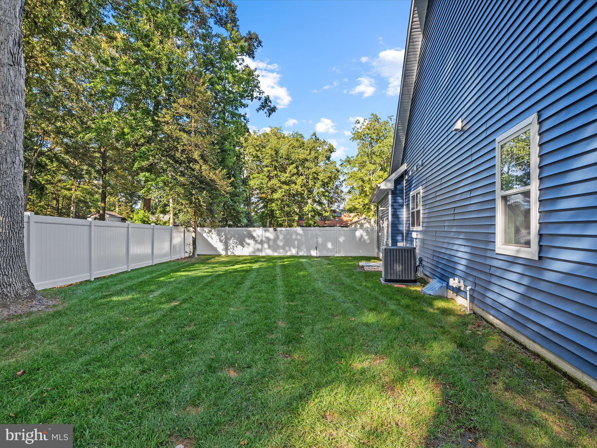 LAKEVIEW ESTATES - Residential