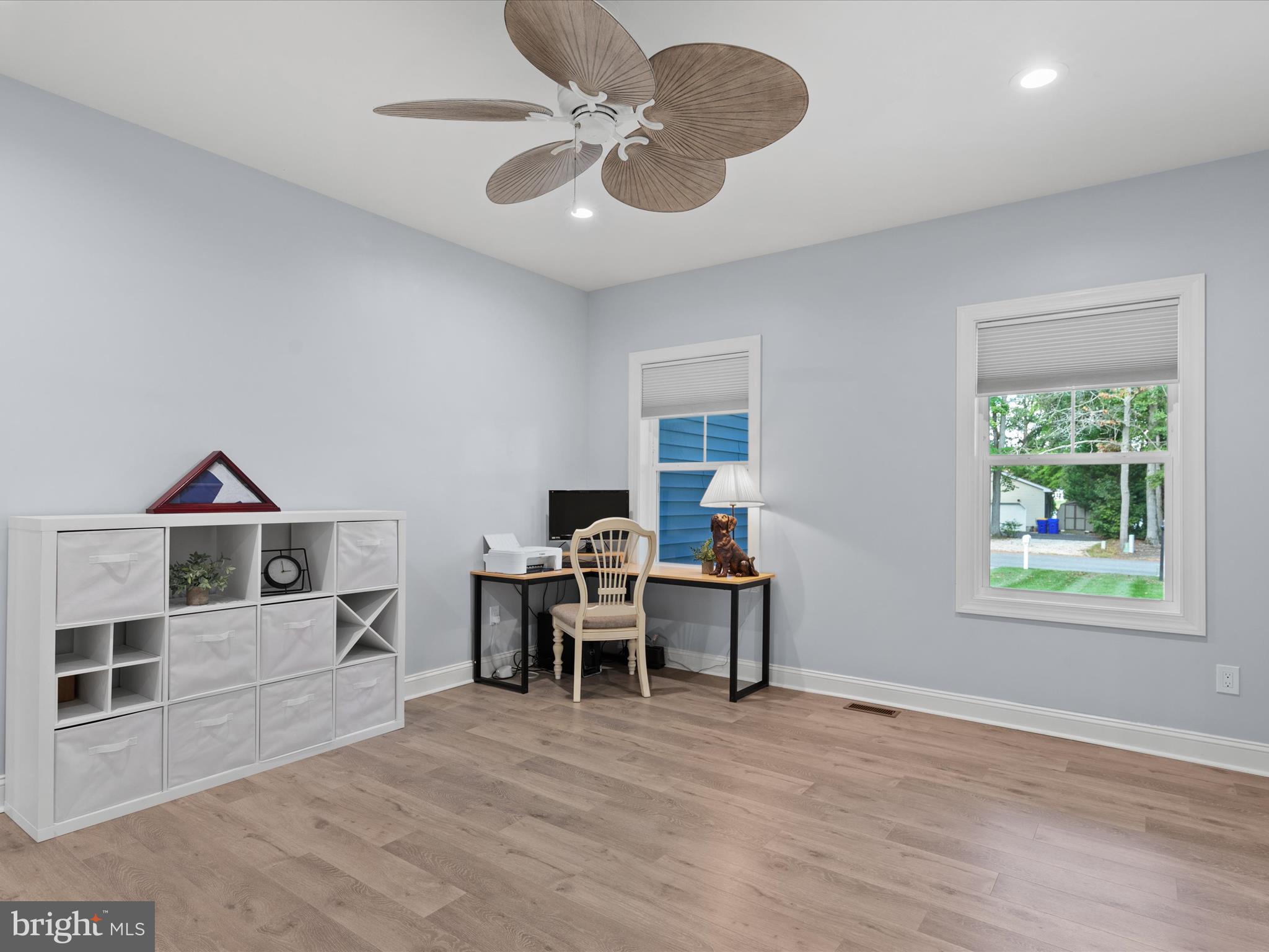 LAKEVIEW ESTATES - Residential