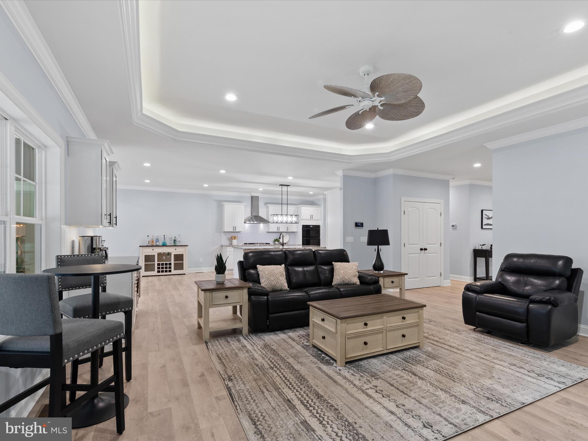 LAKEVIEW ESTATES - Residential