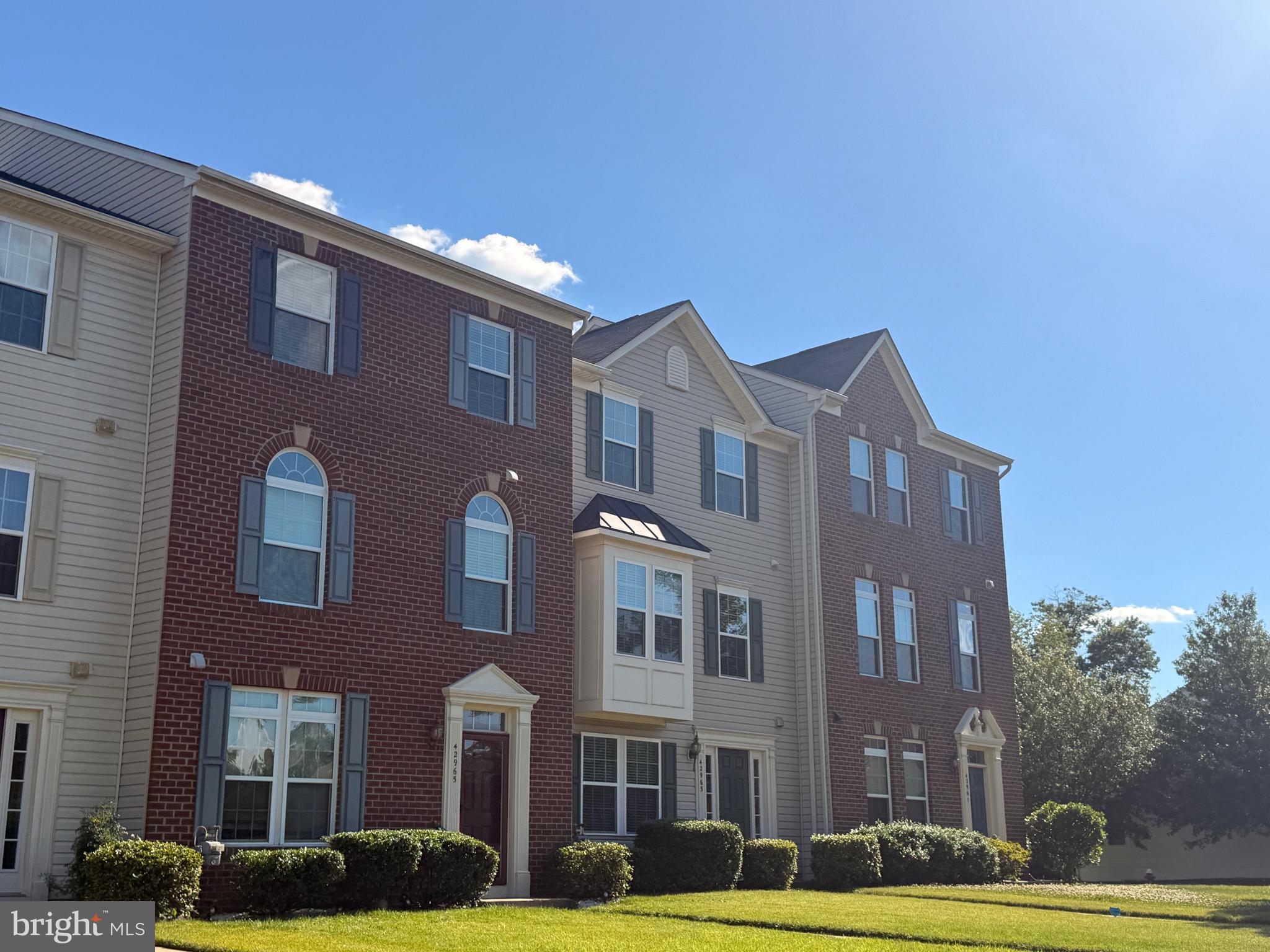 42963 SPYDER PLACE