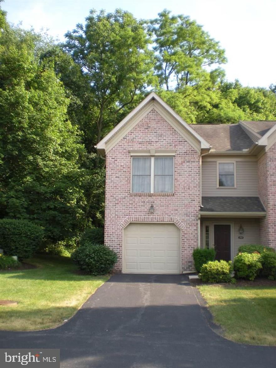 Quiet, clean and care free end unit featured open floor plan, vaulted ceiling w/ ceiling fan, walk in closet, double sink in master bedroom. Hard wood floor in small rooms. Wooded private back yard. There is a community exercise room. All appliances are included. No pets. No smoking.