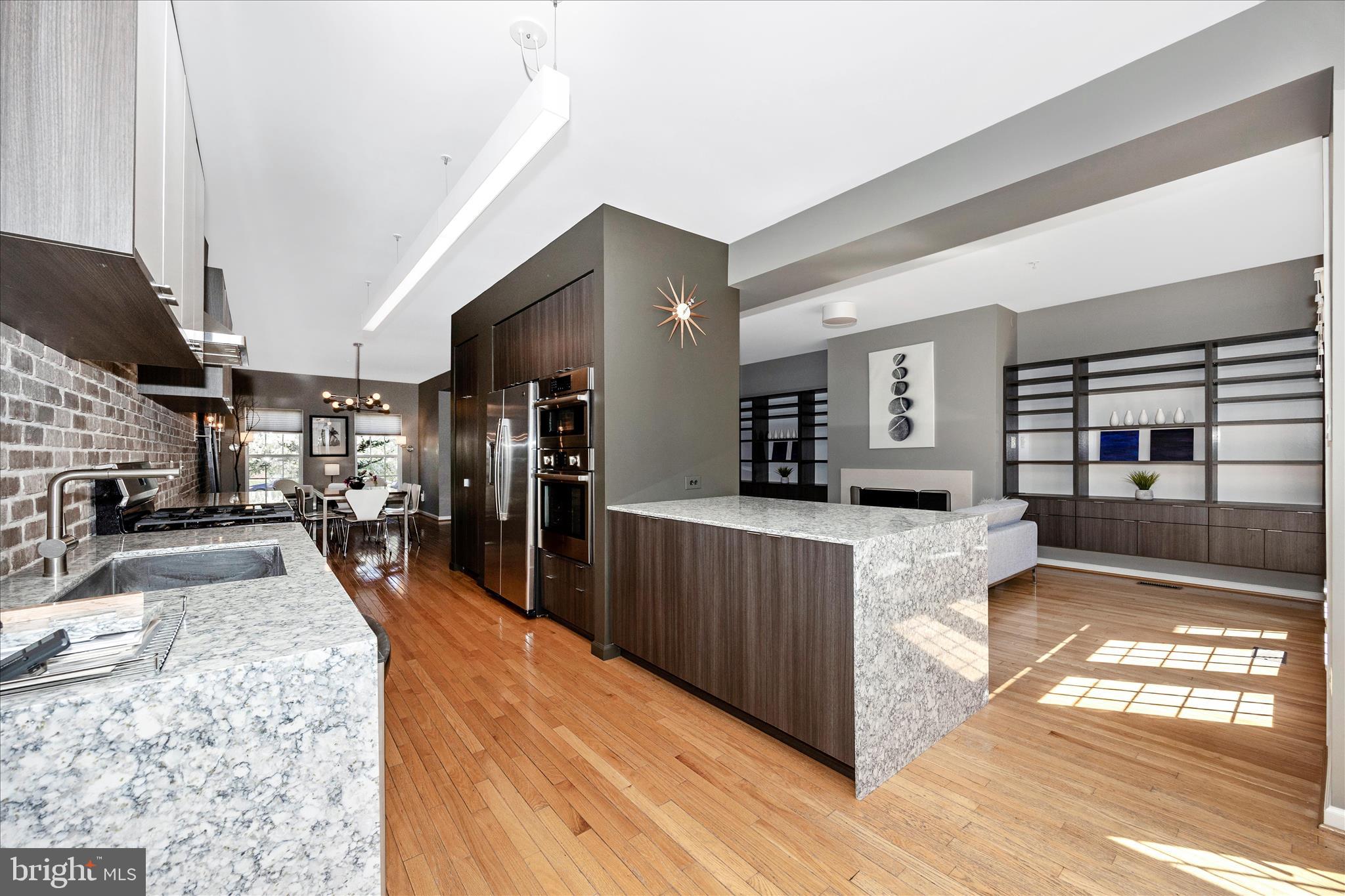 WORMANS MILL - Residential