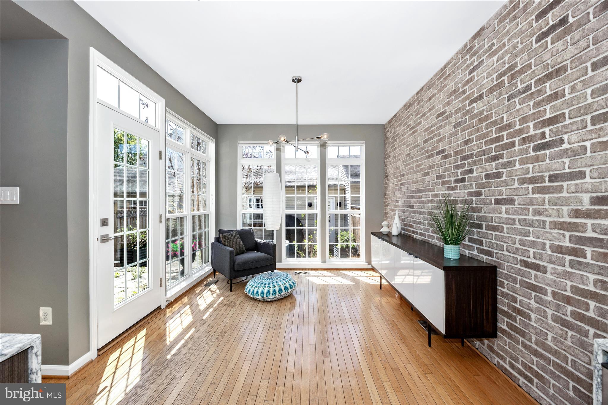 WORMANS MILL - Residential