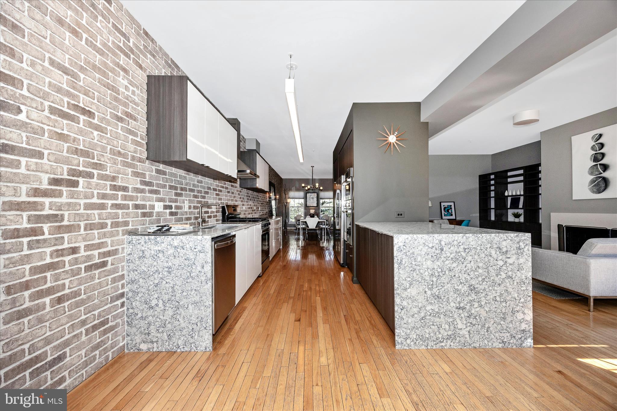 WORMANS MILL - Residential