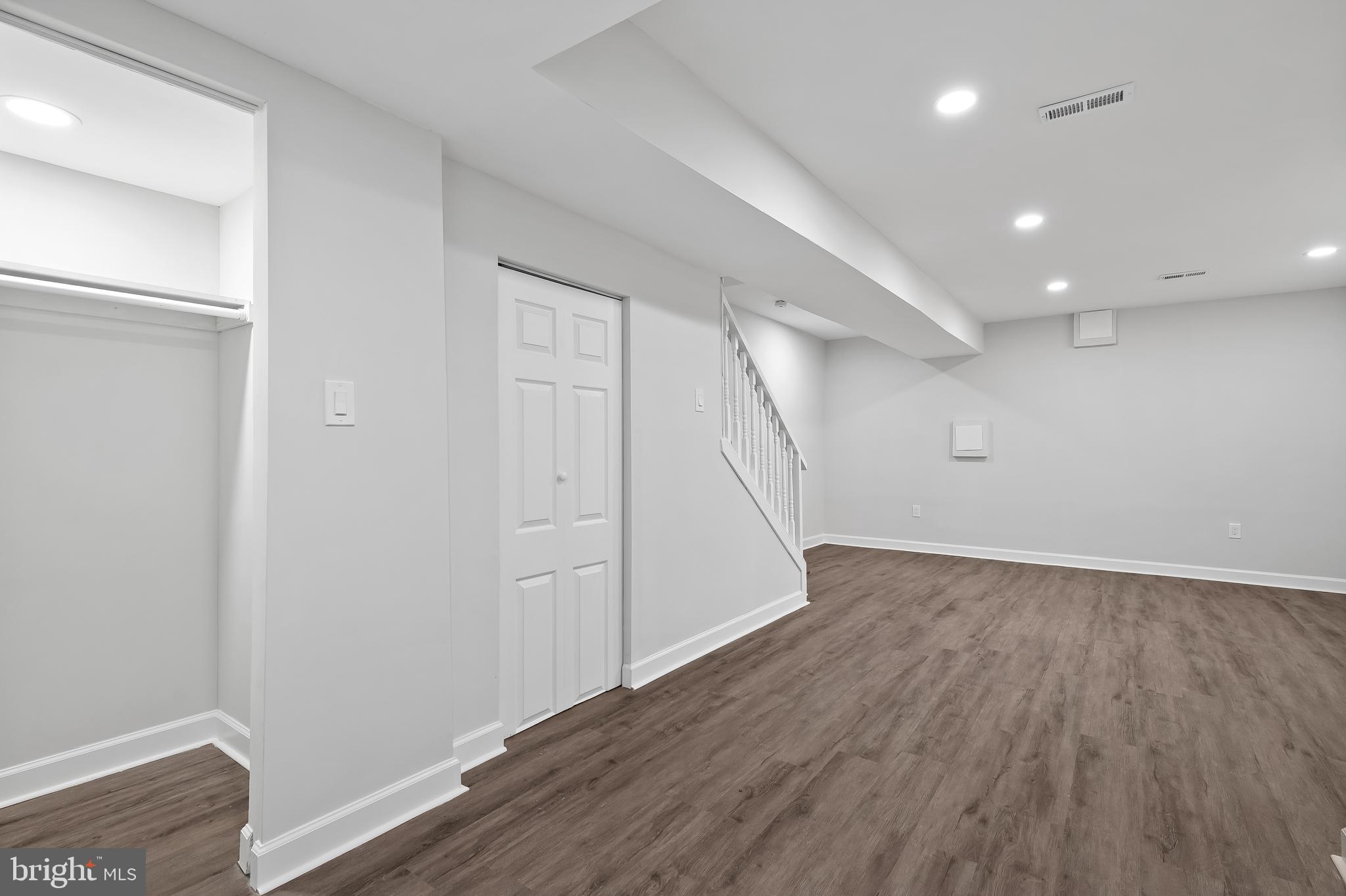 HILLCREST HEIGHTS - Residential