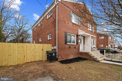 4028 27TH AVENUE TEMPLE HILLS MD 20748