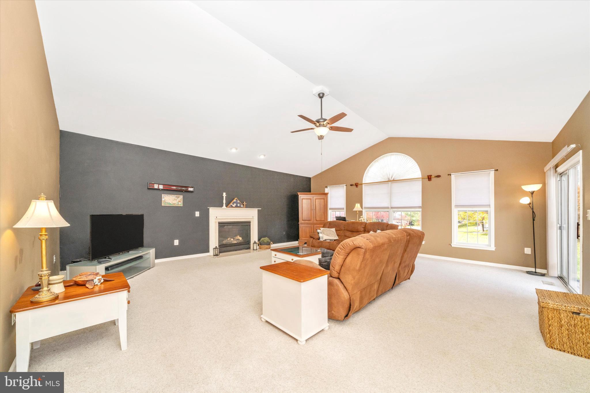 VILLAS AT WESTWINDS - Residential