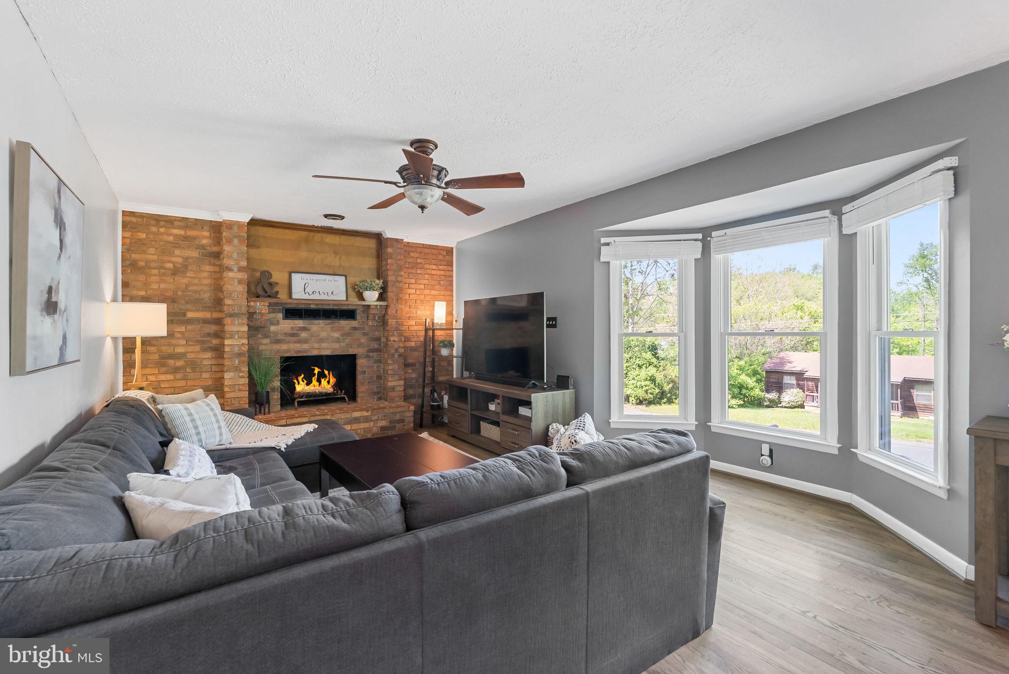 YORKSHIRE ACRES - Residential