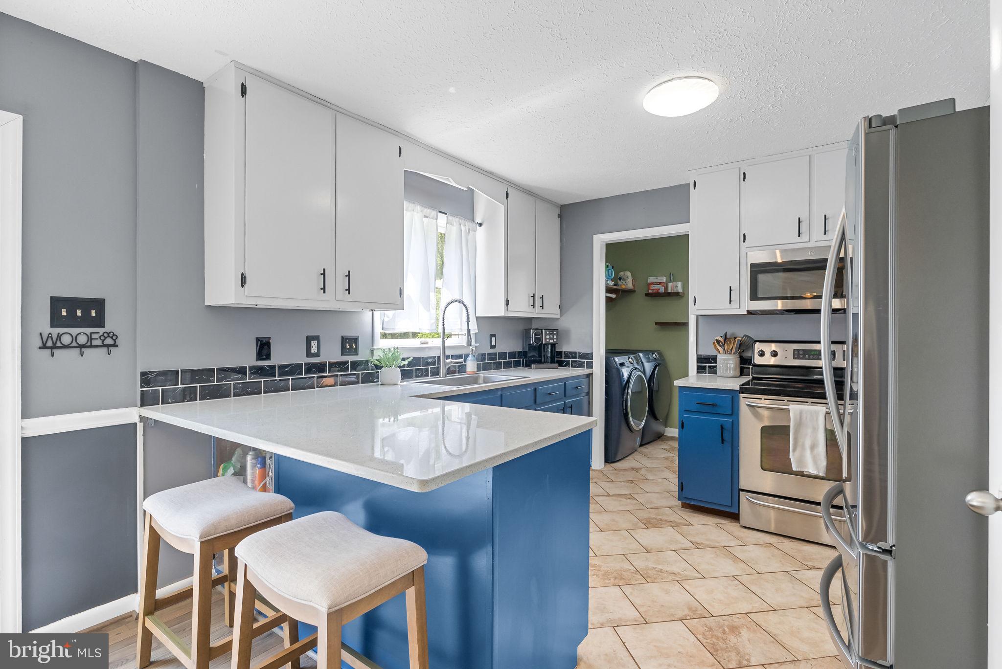 YORKSHIRE ACRES - Residential