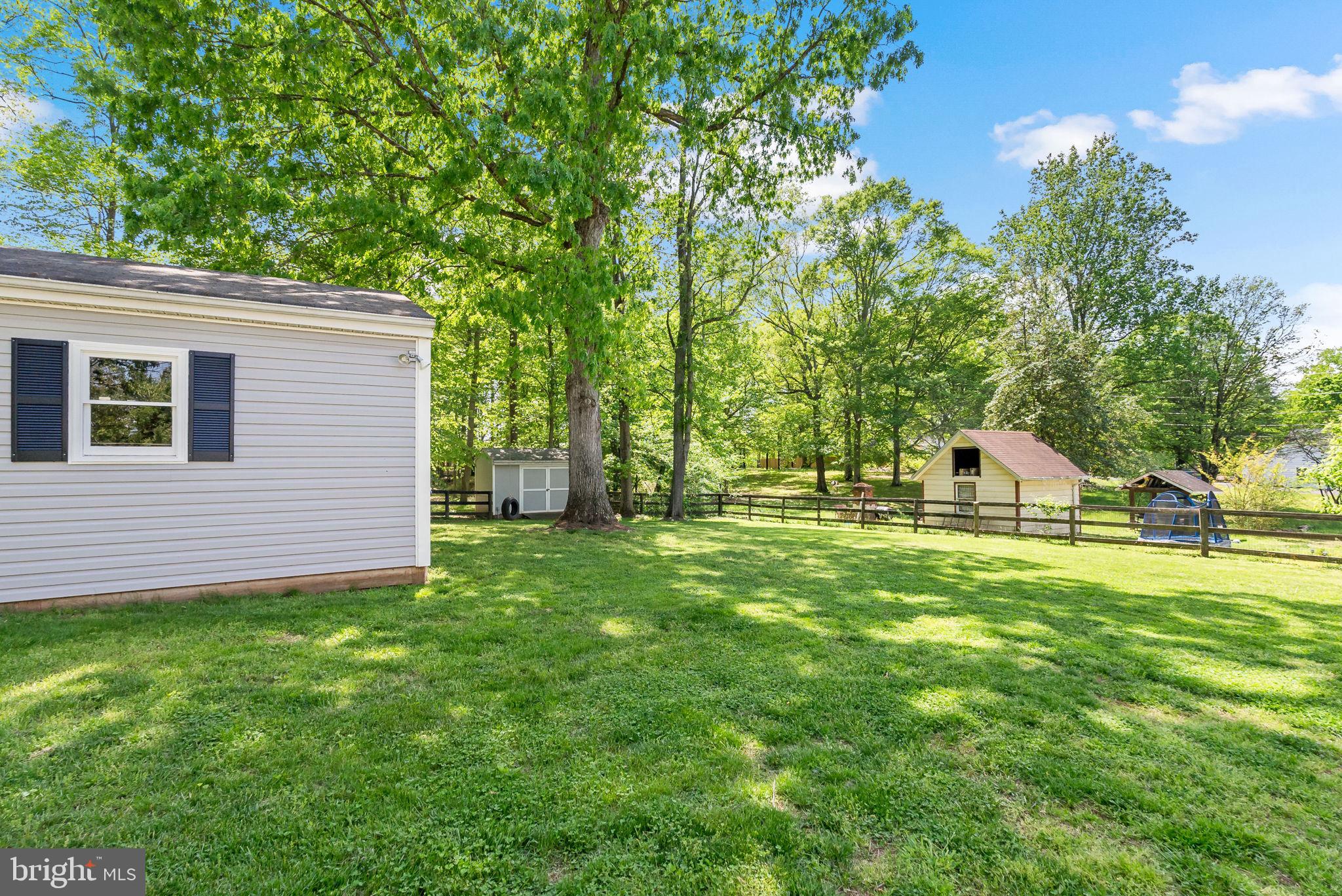 YORKSHIRE ACRES - Residential