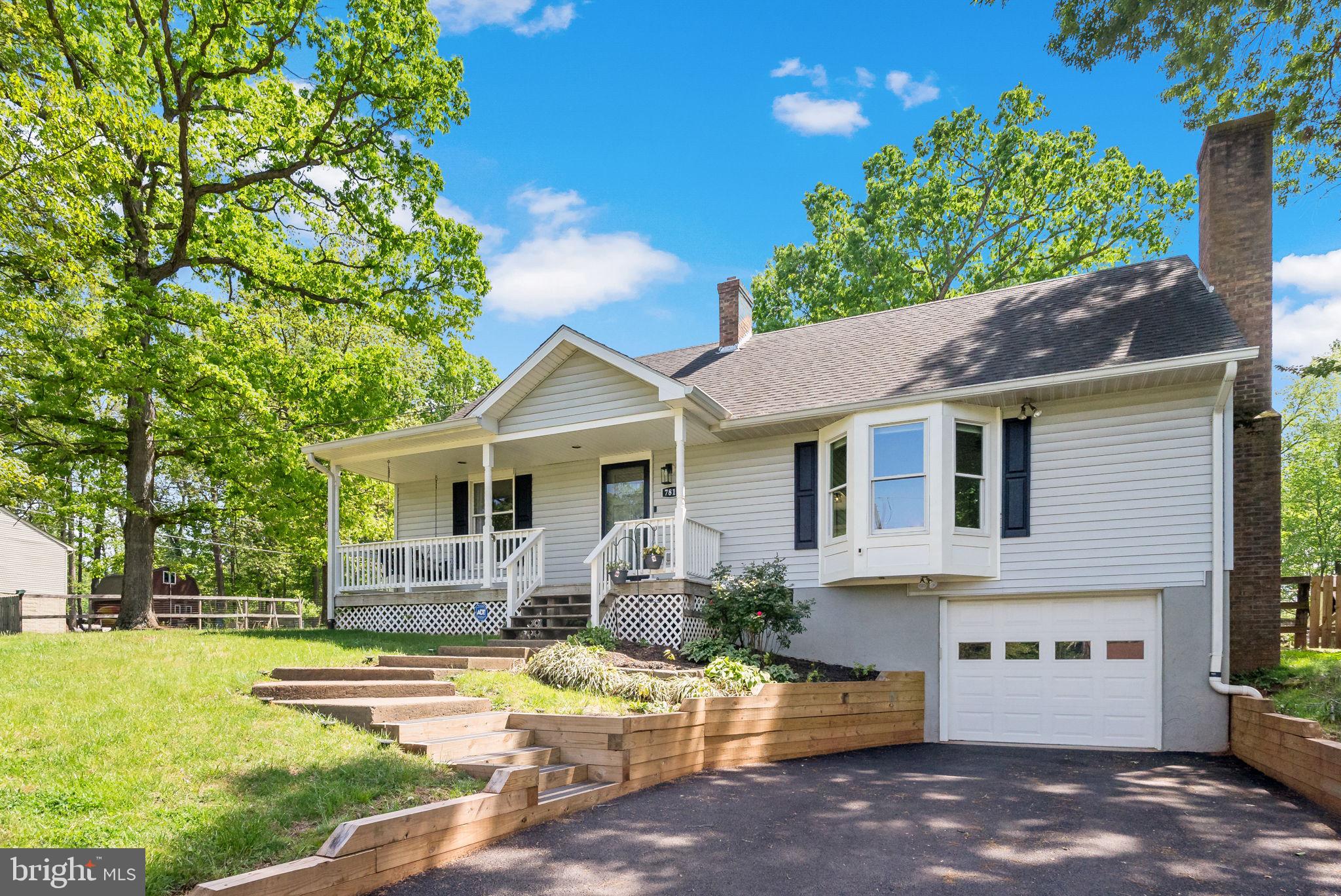 YORKSHIRE ACRES - Residential