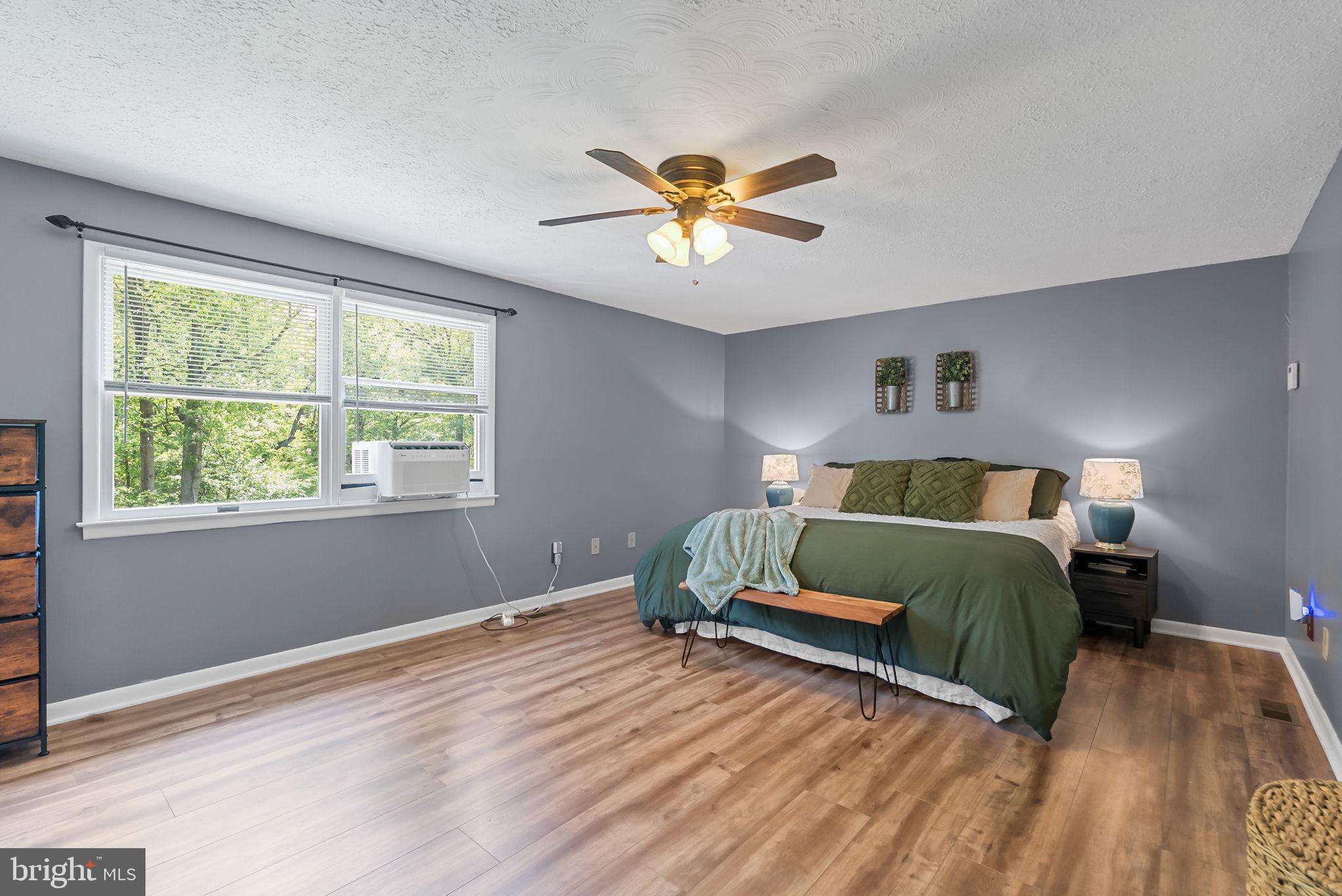 YORKSHIRE ACRES - Residential