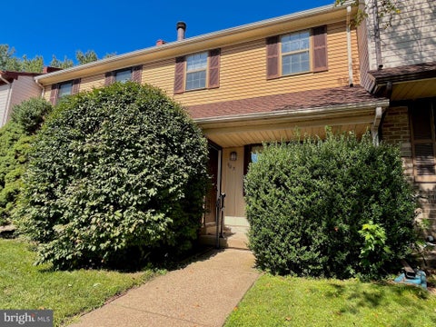 Townhouse For Sale - 903 Clover Place<br/> Bucks County, WARMINSTER, PA 18974