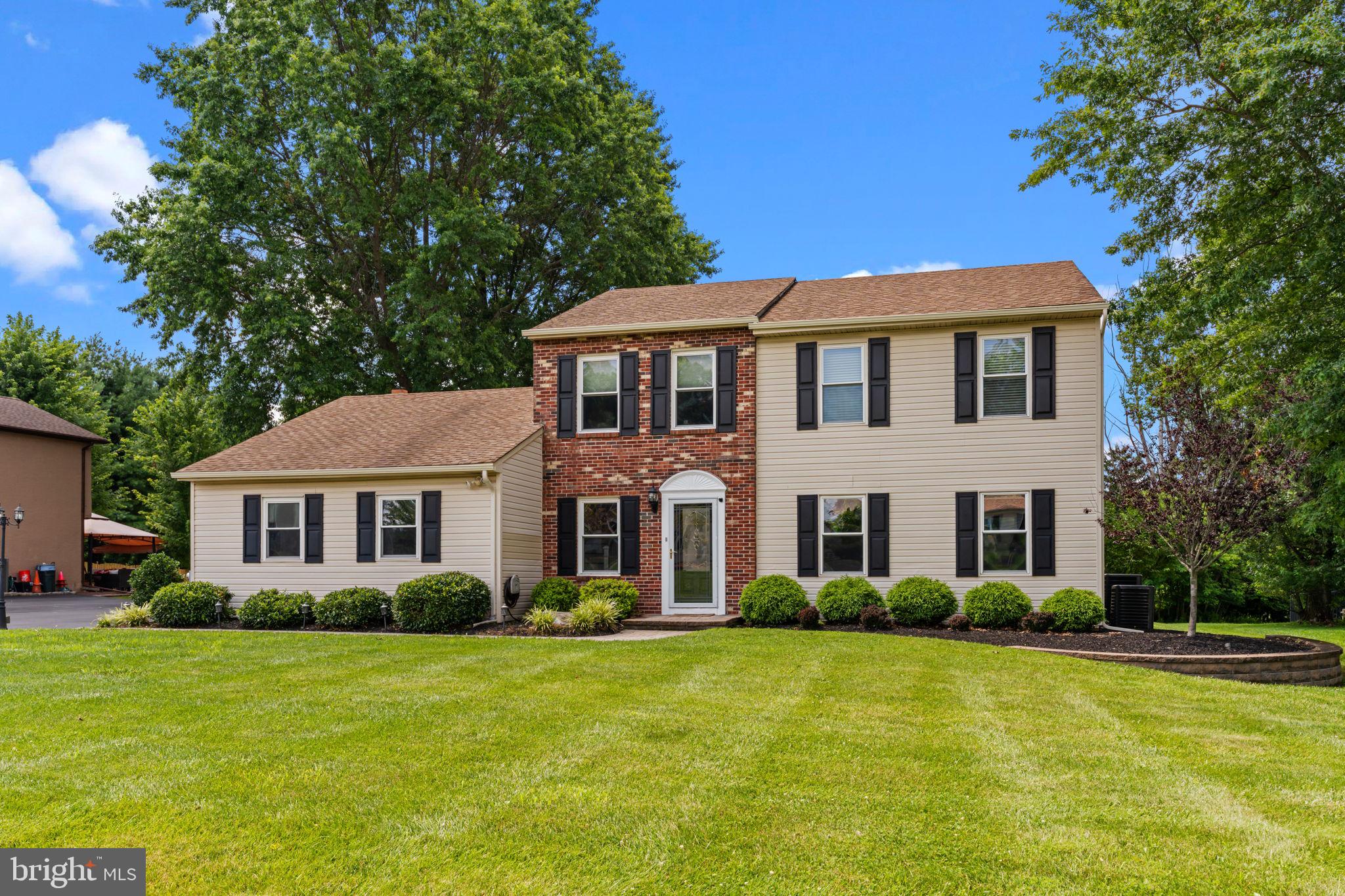 43 HAMPTON DRIVE