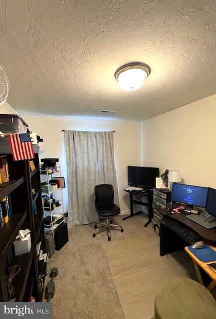 KINGS COURT AT BROWNSTONE - Residential