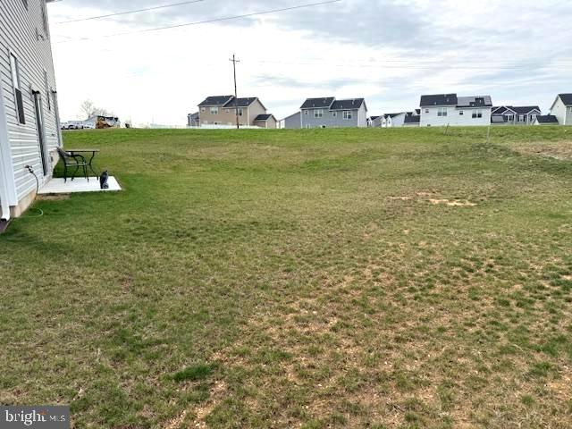 KINGS COURT AT BROWNSTONE - Residential