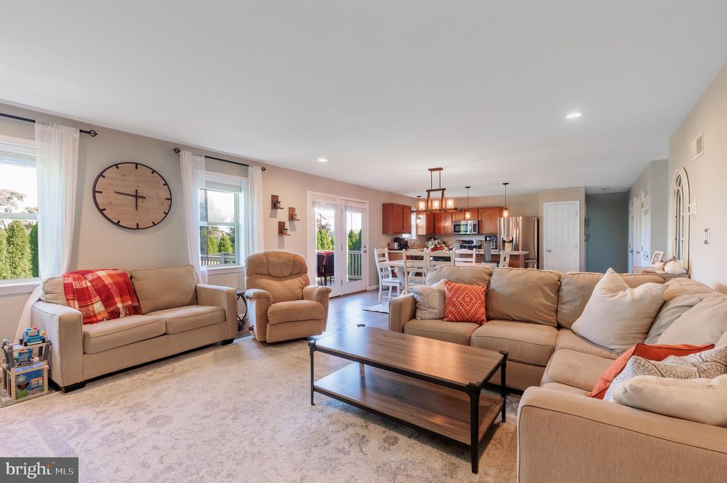 Photo of 336 Willow Dell Lane, Leola, PA 17540 (MLS # PALA2056732)